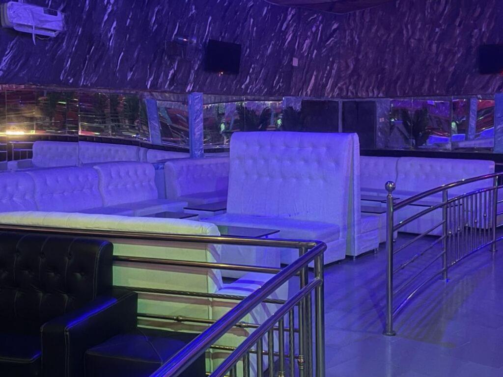 Murphy'S Mansion Resort Umuahia Εξωτερικό φωτογραφία